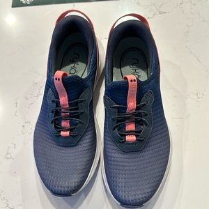 RYKA Bungee Stretch Slip-on sneakers. Ferocity Folk Blue with pink. Size 7.5